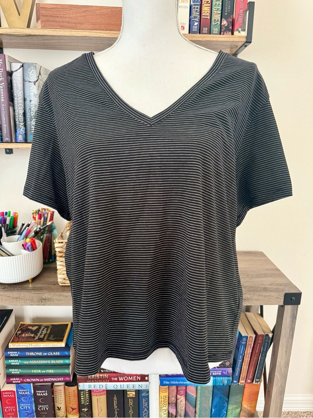 NEW Athleta Essential Slub V Neck Shirt